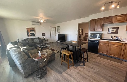 Crescent City Apartamento | Harbor View Bliss Apartment 2