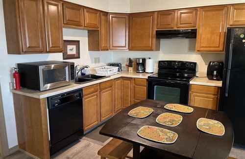 Crescent City Apartamento | Harbor View Bliss Apartment 2