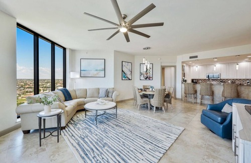 Cape Harbour Condominio | Harbor View Haven | Elegance, Resort Living Luxury!