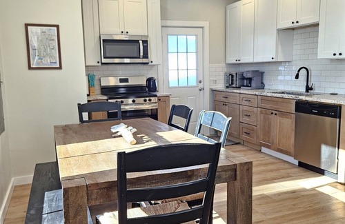 Southwest Harbor Casa | Harbor Watch Sleeps 10 WaterView