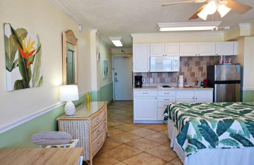 Lenox Park Casa | Harbour Beach Resort Unit #818