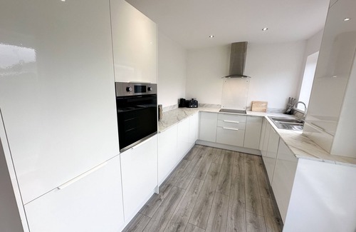 Hartlepool Casa | Harbour House centrally located and close to local amenities in Hartlepool.