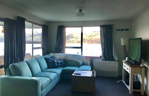 Ravensbourne Casa | Harbour Side Views