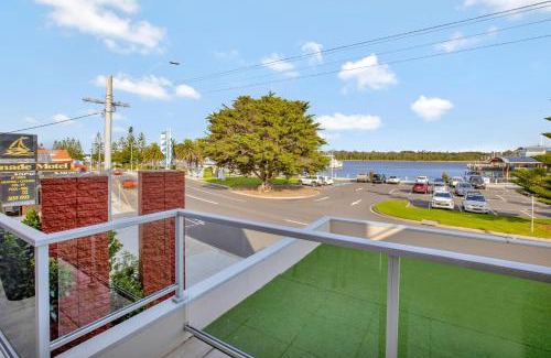Lakes Entrance Casa | Harbour Views