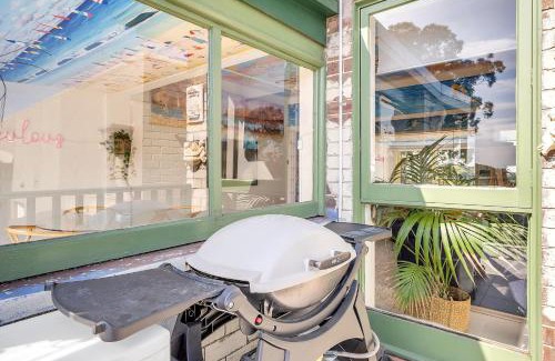 McMahons Point Apartamento | Harbourside Pad with Waterfront Views
