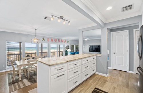 West Panama City Beach Condominio | Harbur Arms by Panhandle Getaways