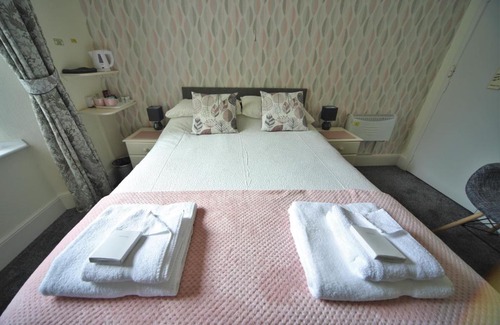 Hele Casa | Harcourt Hotel