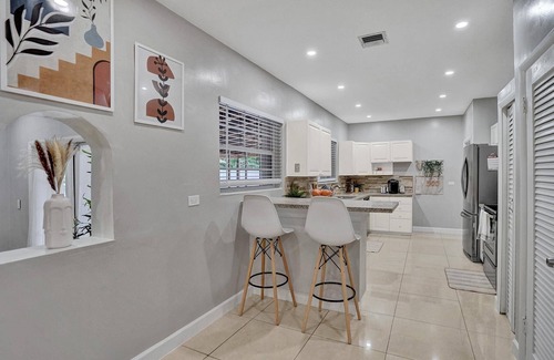 Ives Estates Casa | Hard Rock Stadium/15mins Beaches/Game Room