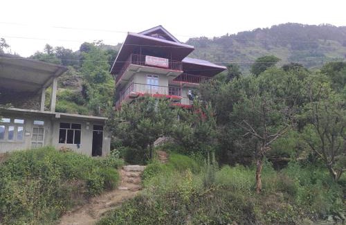 Sarahan Casa | Hare Krishna Homestay