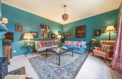 Bampton Casa | Harebell House