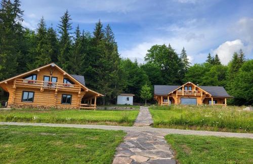Zetea Complejo | Harghita Log Houses