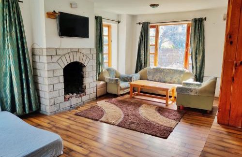 Manali Complejo | Harippur Cottages and Resort - Manali