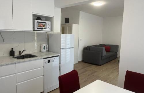 Sumadija Apartamento | Harizma lux centar