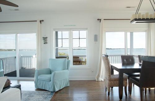 Oak Hammock Casa | Harkers Hideaway - Waterfront with Private Beach