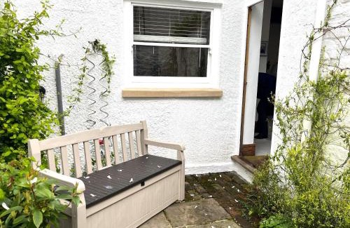 Clifton Casa | Harmonious home in the heart of Clifton Village