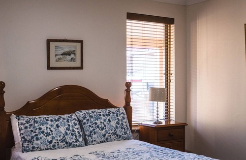 Mariginiup Otro | Harmony Acres Homestead y estancia en granja.