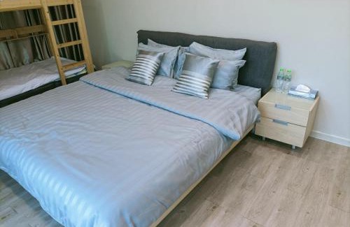 Sathorn Apartamento | Harmony family room