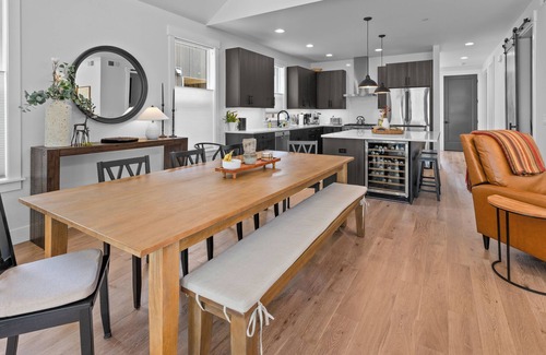 Roslyn Casa | Harmony Haven - EV - Hot Tub - Pups Allowed