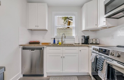 North Charleston Apartamento | Harmony -Newly Renovated 2 bedroom apartment