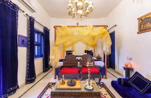 Vaishali Nagar Hotel | Harpalsar Haveli Jaipur