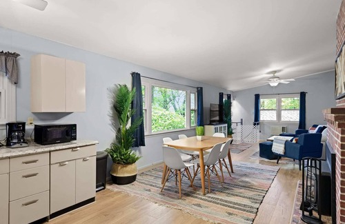 Kabletown Casa | Harpers Ferry Cottage: Hot Tub, WiFi, Dog-Friendly