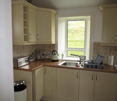 Rodel Casa | Harris White Cottage