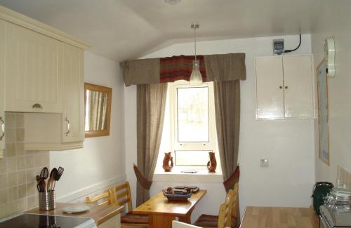 Rodel Casa | Harris White Cottage