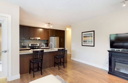 Harrison Hot Springs Casa | Harrison Lake View Resort - Suite de dos dormitorios con vista al lago