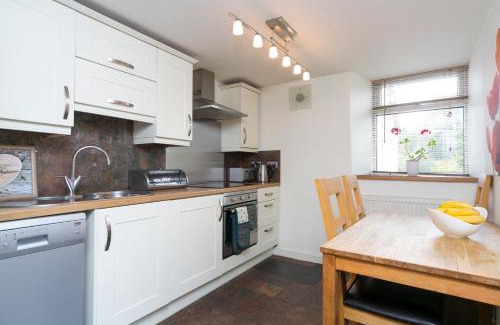 Cymau Casa | Harrison's Cottage