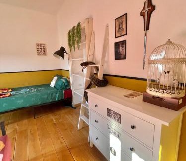 Zona Farini Apartamento | Harry Potter House - 10 min to Centrale