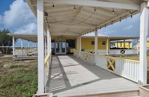 Barbuda Cabaña | Harrys Cottages Cottage 5 Right on the Pink Sand