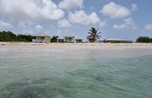 Codrington Casa | Harrys Cottages Cottage 5 right on the pink sand