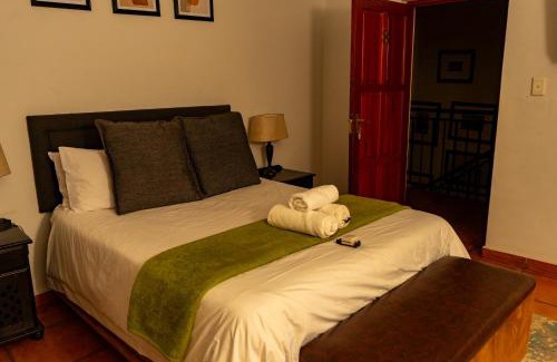 Hartbeespoort Apartamento | Harties Lodge - Meerhof Bay View 8