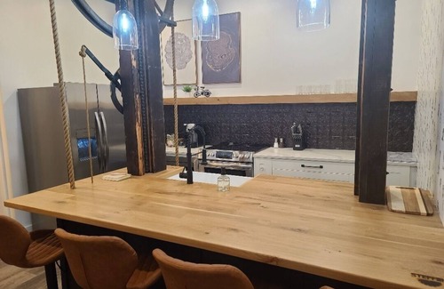 Hartington Apartamento | Hartington Heights at Town Square Offices