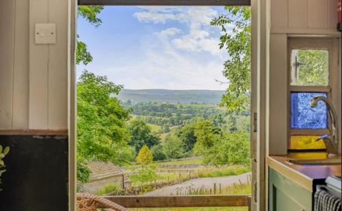 Newton Grange Otro | Hartington Hideaway