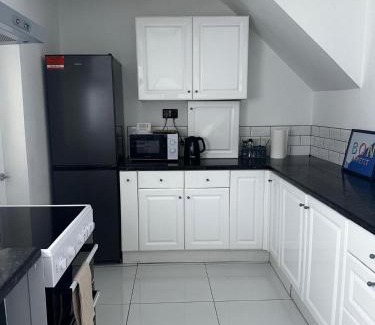 Hartlepool Casa | Hartlepool - House - Sleeps 5 - Parking