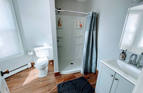 Lower Allston Apartamento | Harvard Allston 2FL 3-Bedroom 2-Bath Suite