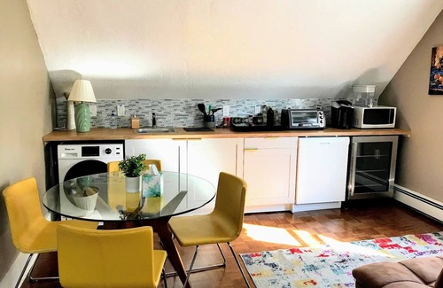 Lower Allston Apartamento | Harvard Allston Executive Suite Loft