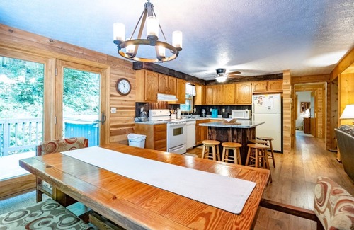 Old Timberline Casa | Harvest Moon - 712 Cabin Mountain Road
