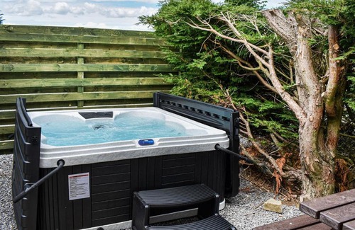 Hawes Casa | Harveys Hideaway 1 UK33852