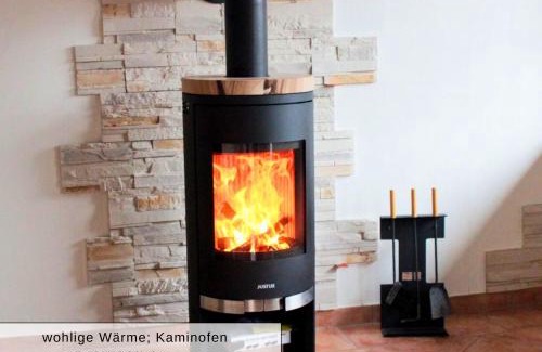 Siedlung Gottingerode Apartamento | Harz-Fewo Weitsicht, modern & ruhig mit 2 Balkonen, Jura Kaffeevollautomat, Kaminofen, Gäste mit Hund willkommen