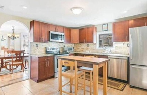 Eastport Otro | Hassel Free Farmhouse