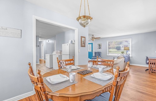 Sheffield Casa | Hatch Haven, by ReNew Rentals, WiFi, and Dogs Welcome
