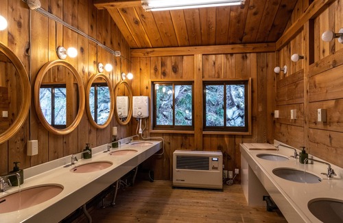 Oze Nationak Park Casa | Hatcho No Yu