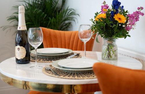 Luton Apartamento | Hatter's Haven LUXURY Appartment, Near Airport & Town center