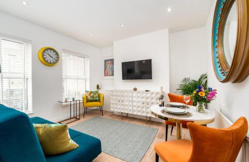 Luton Apartamento | Hatter's Haven LUXURY Appartment, Near Airport & Town center
