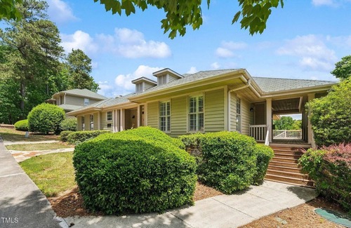 Chapel Hill Casa | Hatteras Cottage at Governor's Club
