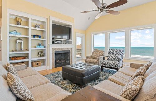 Buxton Apartamento | Hatteras Retreat Oceanfront 7 Bedroom Home