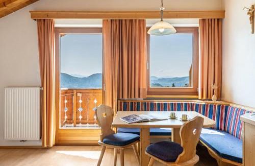 Lajen Apartamento | Haus Alpenblick Apt Brunelle