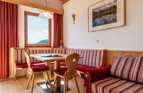 Lajen Apartamento | Haus Alpenblick Apt Edelweiß